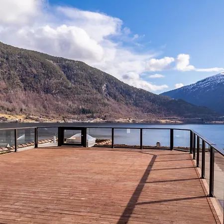 Moderne Cityleilighet Sogndal Exterior photo